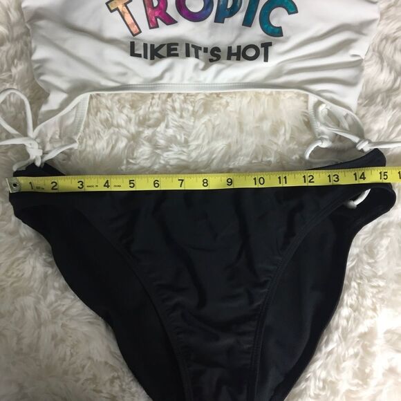 NWOT High Leg One Piece Swimsuit Sz 11/13 Black White Spring Break Swim - Picture 8 of 12